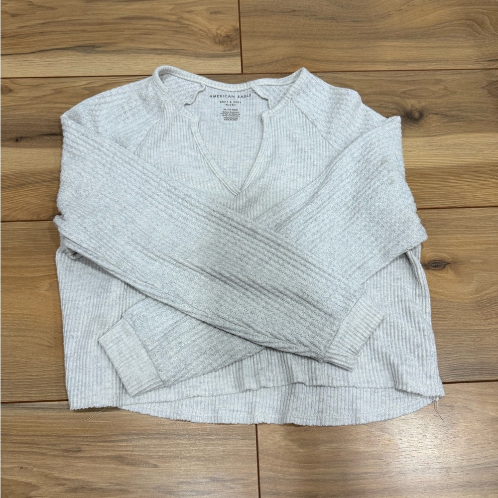American Eagle Outfitters Light Gray V-Neck Sweater